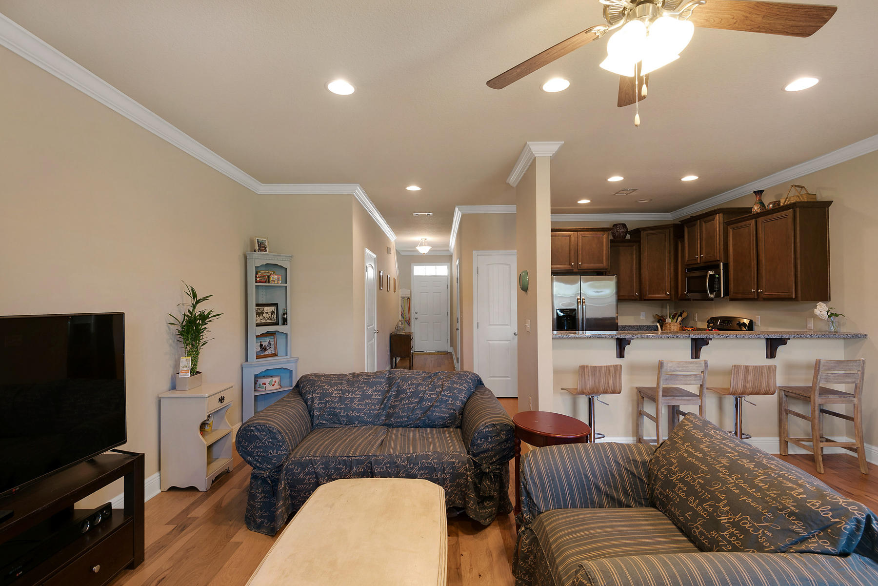 Water Oaks Townhomes - Residential