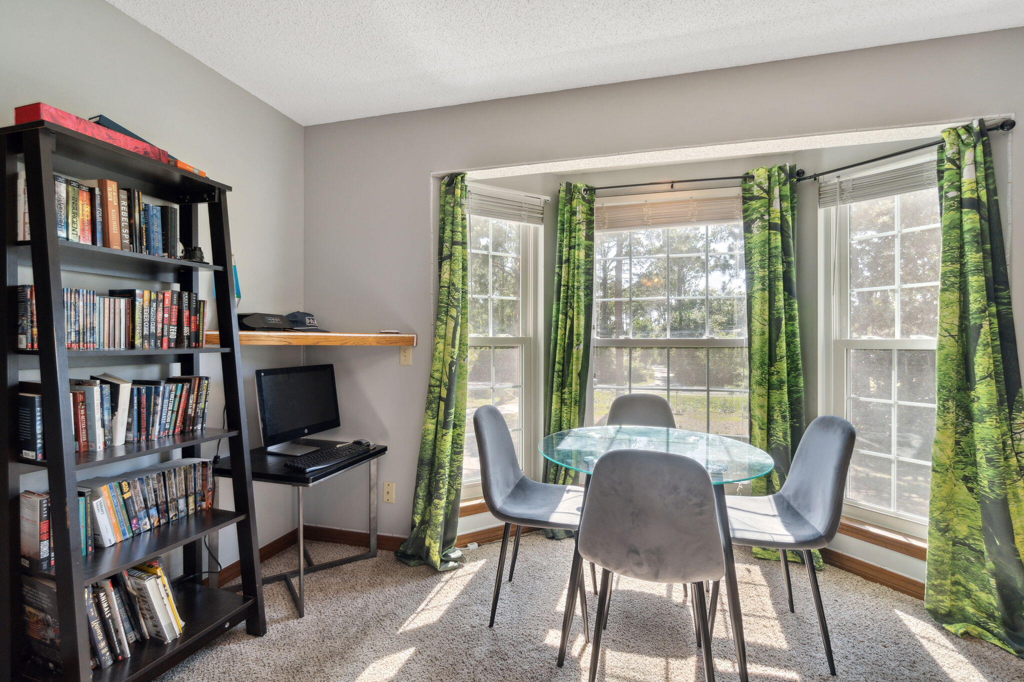 THOMAS DRIVE PARK UNIT 3 - Residential