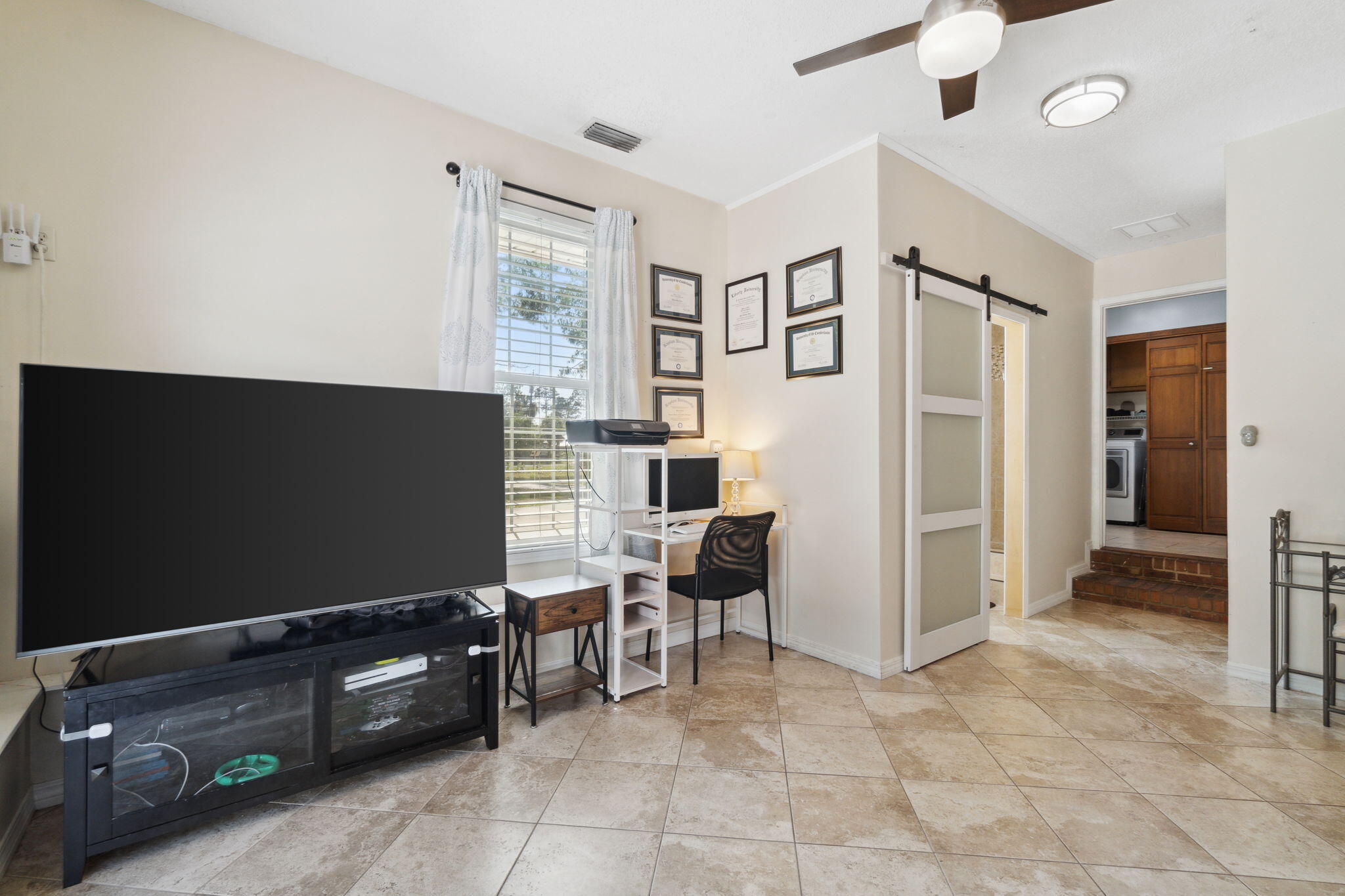 THOMAS DRIVE PARK UNIT 3 - Residential