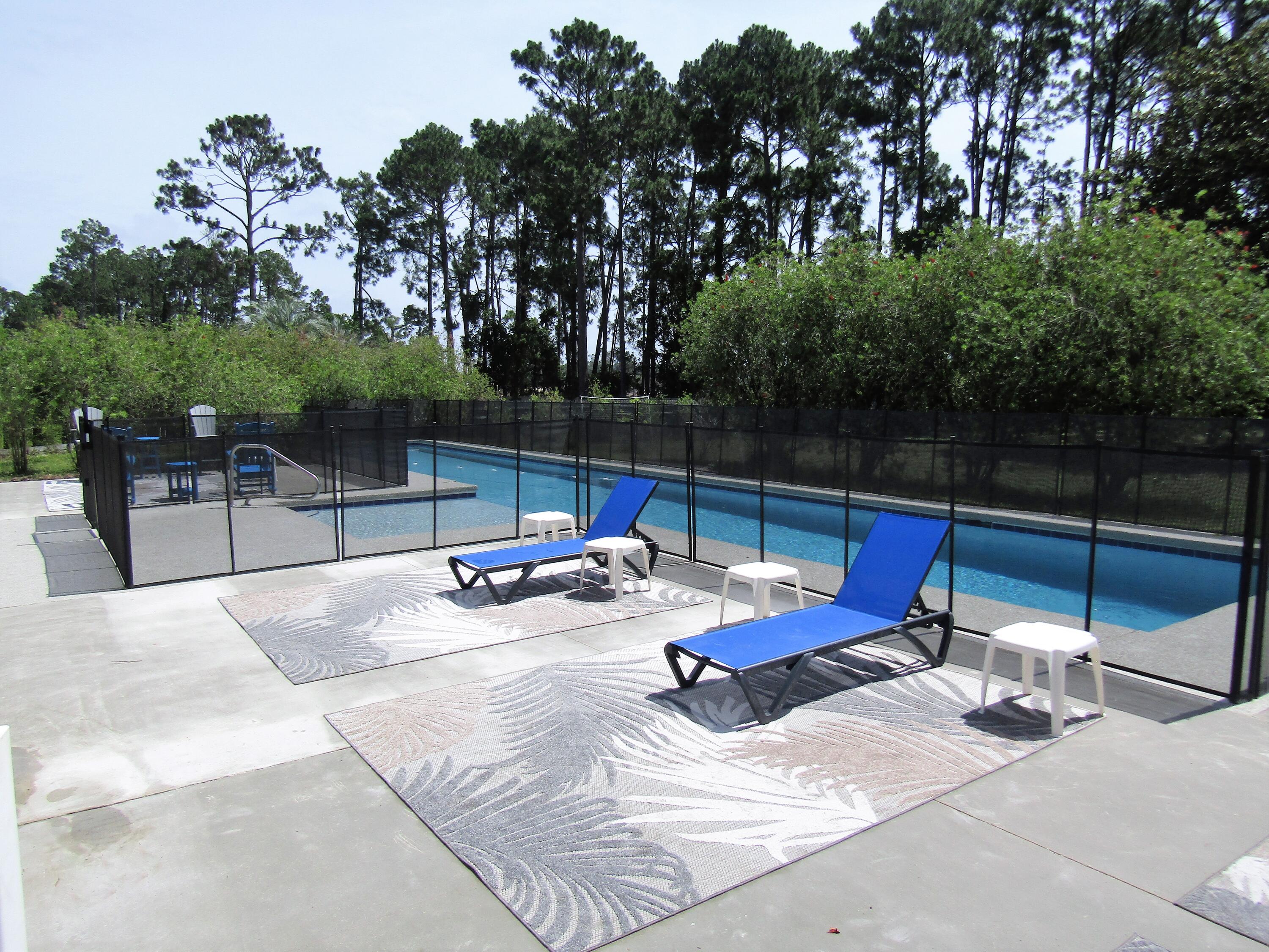 THOMAS DRIVE PARK UNIT 3 - Residential