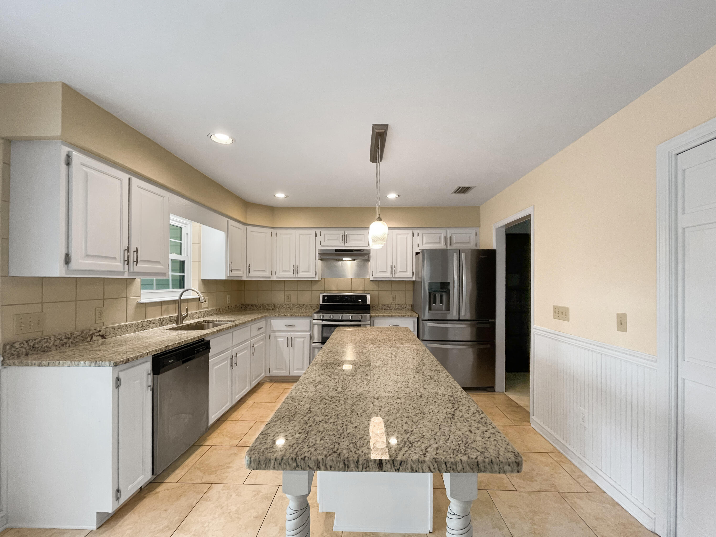 THOMAS DRIVE PARK UNIT 3 - Residential
