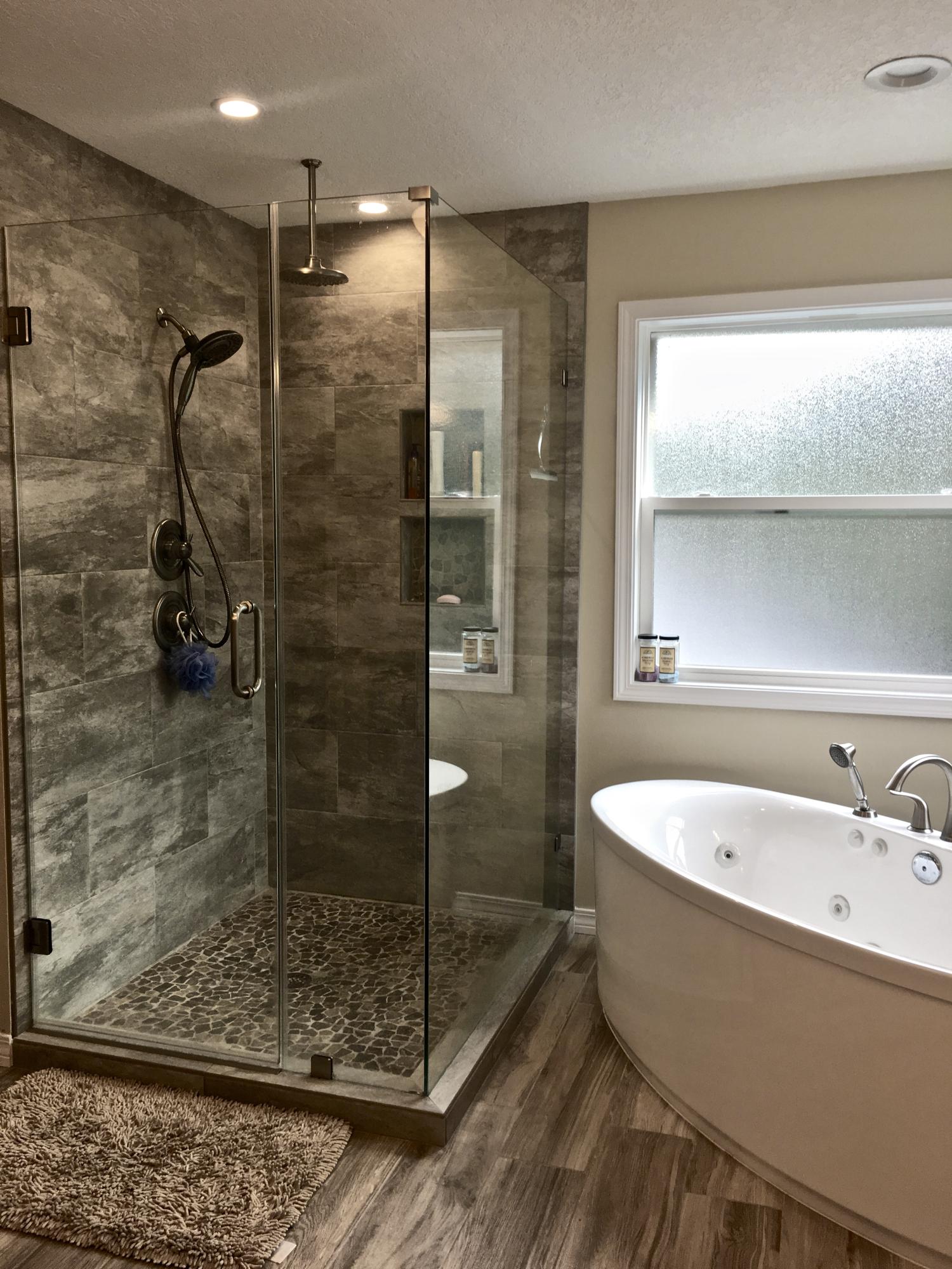 LAKE POINTE - Residential