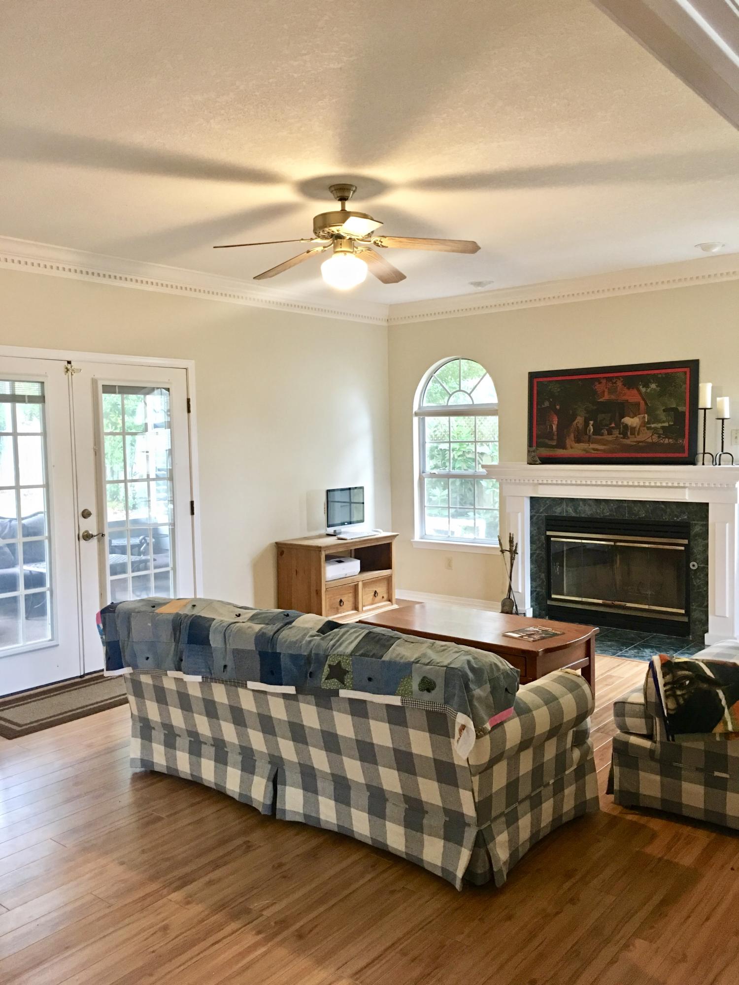 LAKE POINTE - Residential