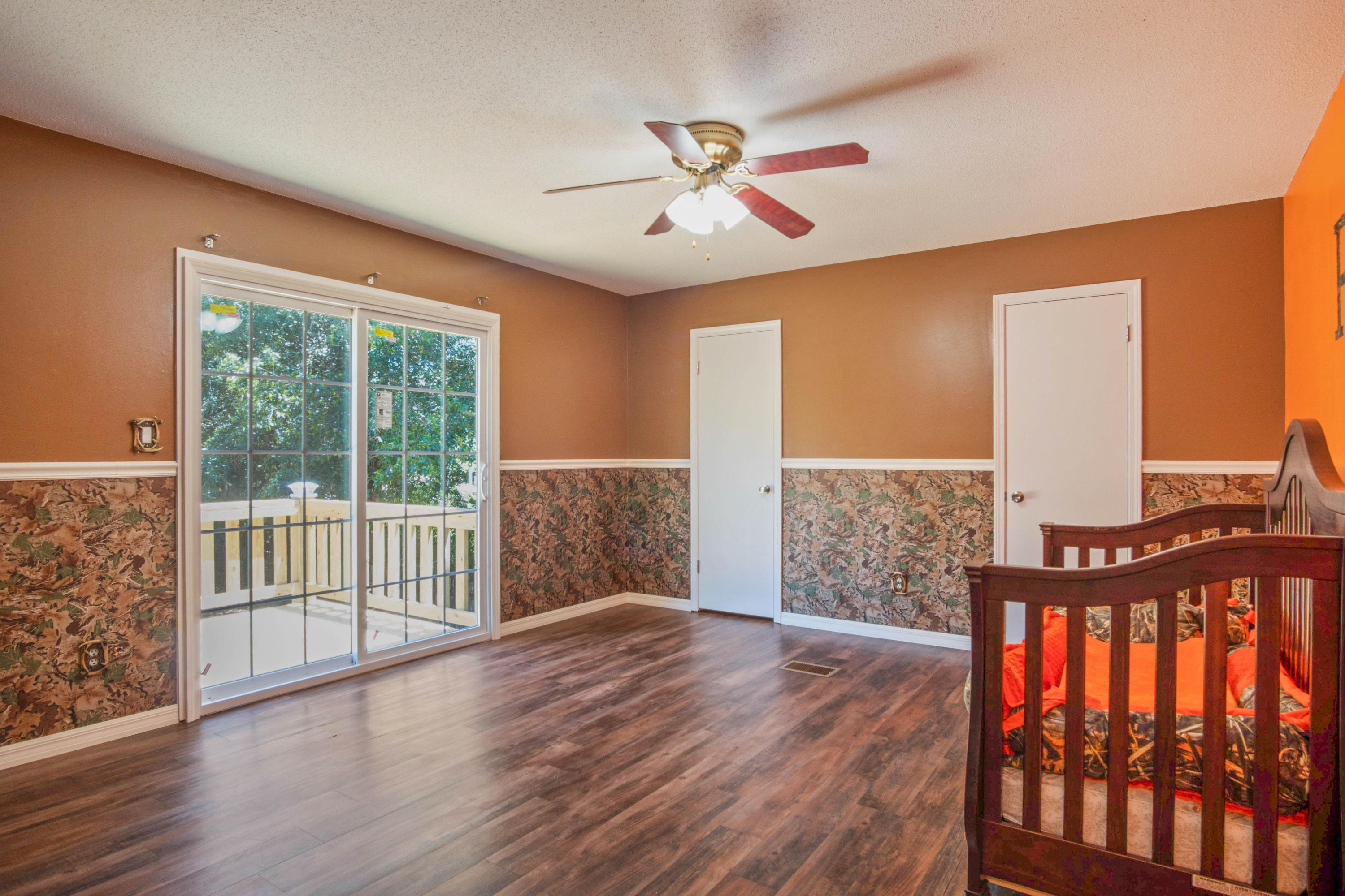 HILLTOP ACRES - Residential