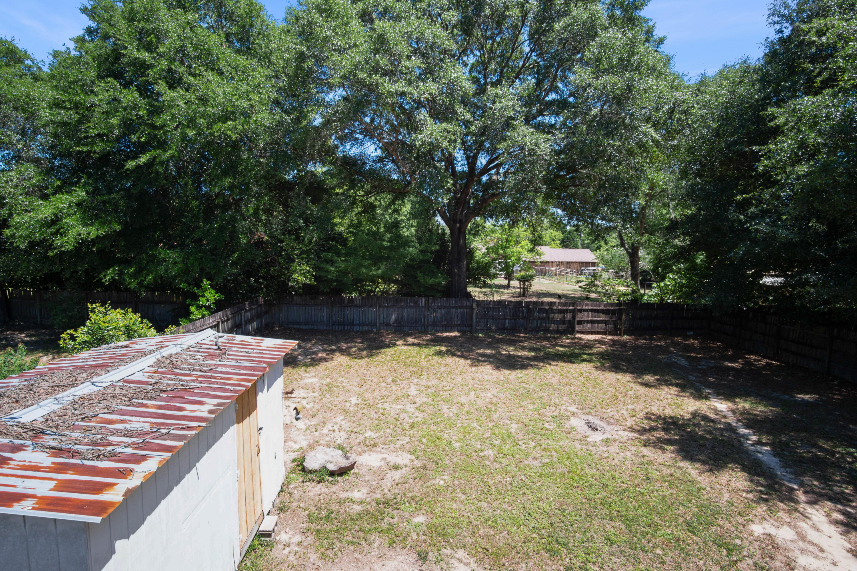 HILLTOP ACRES - Residential