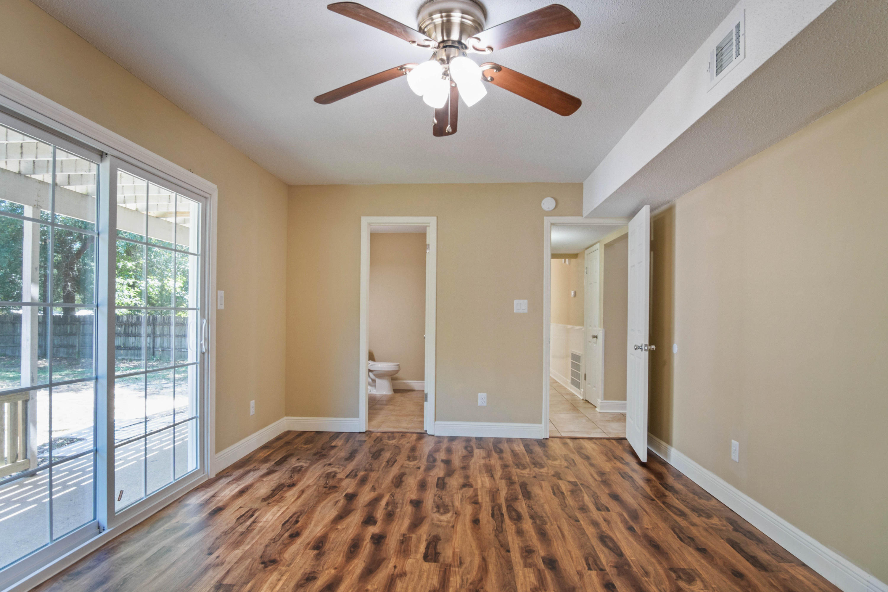 HILLTOP ACRES - Residential