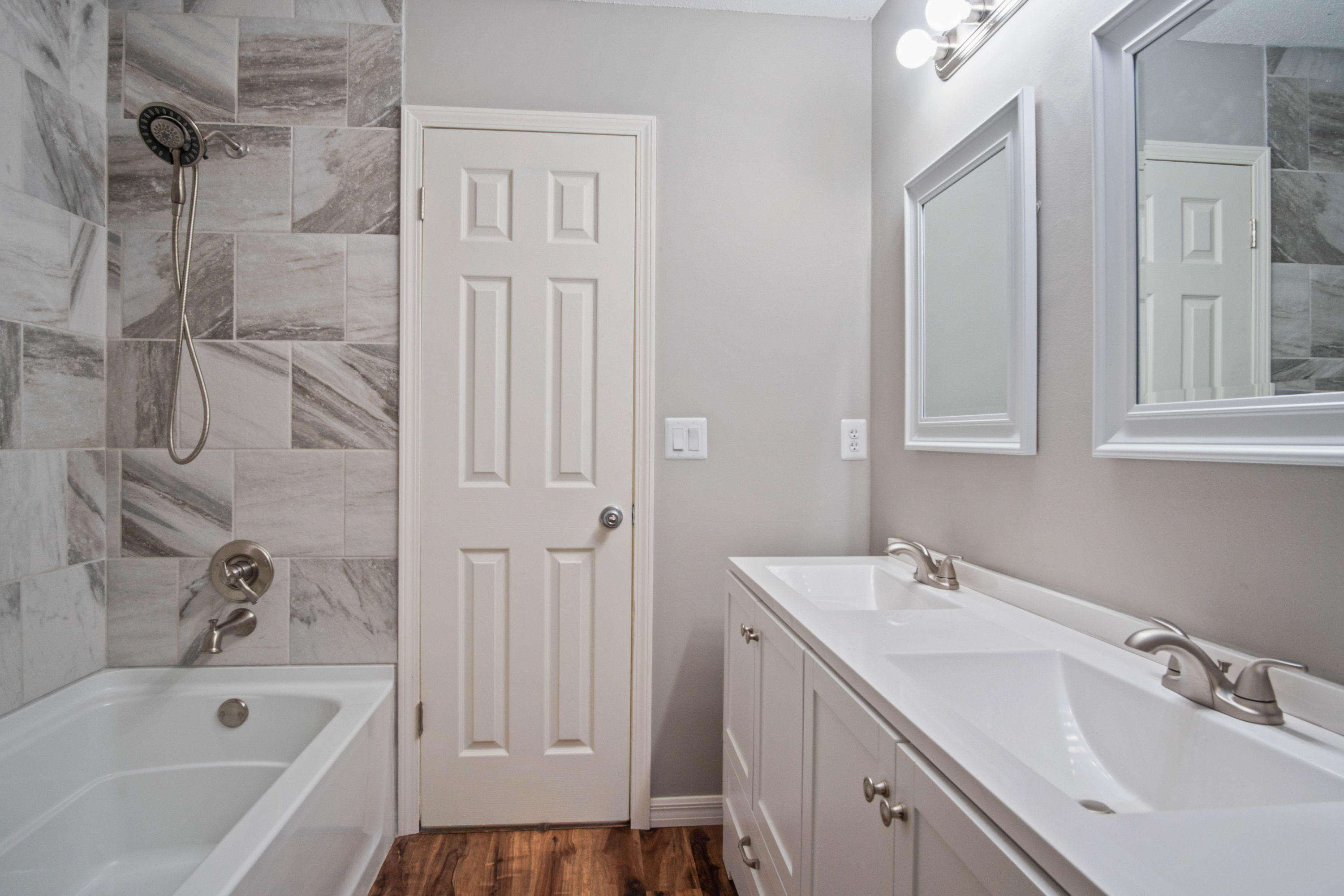 HILLTOP ACRES - Residential