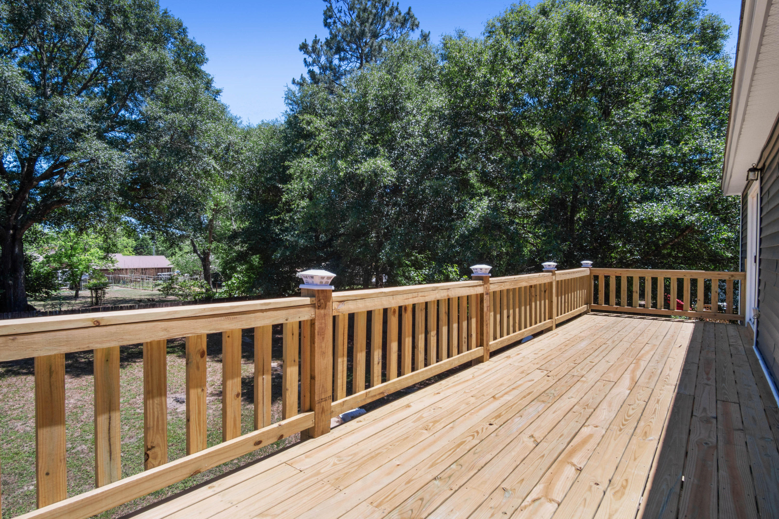 HILLTOP ACRES - Residential