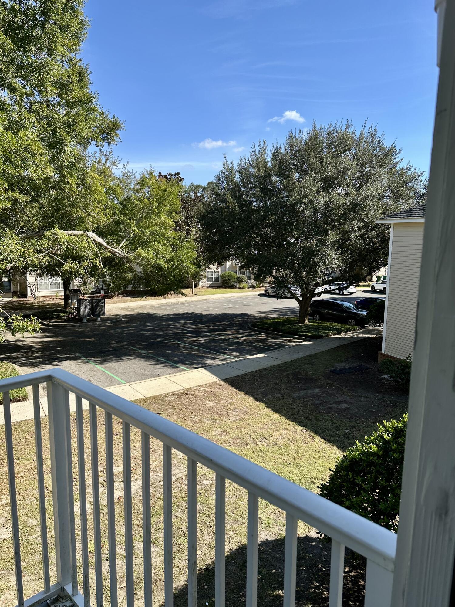 THE OAKS AT NICEVILLE - Residential