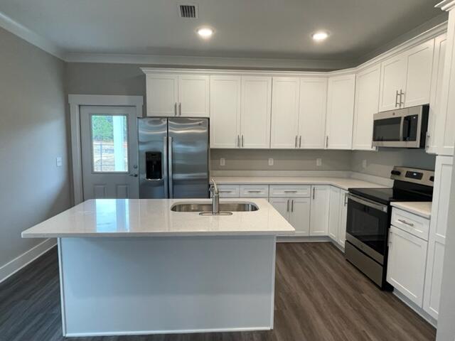 VERANDAS AT FREEPORT - Residential Lease