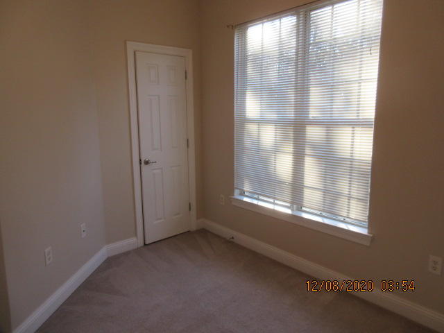 CROSS CREEK - Residential