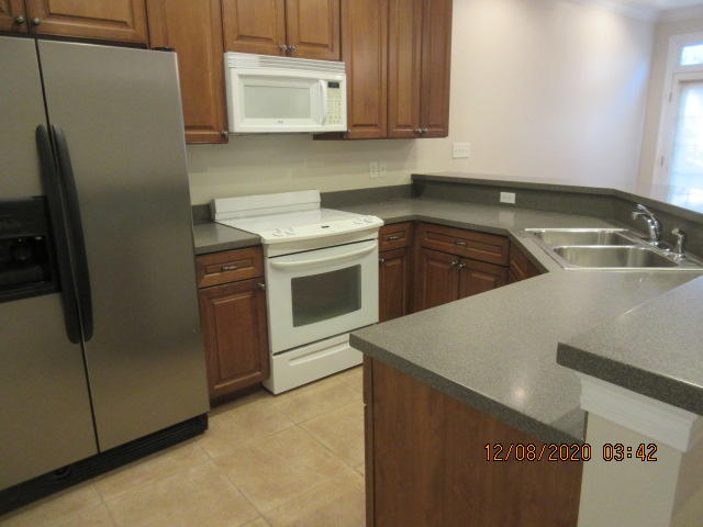 CROSS CREEK - Residential