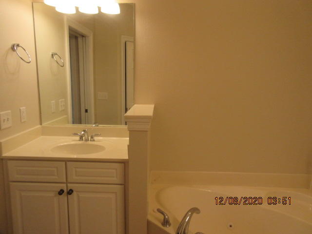 CROSS CREEK - Residential