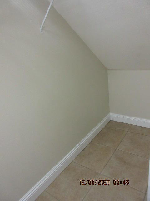 CROSS CREEK - Residential