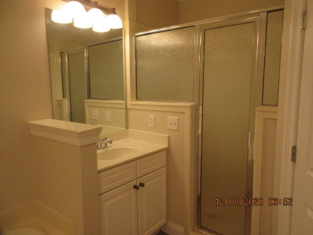 CROSS CREEK - Residential