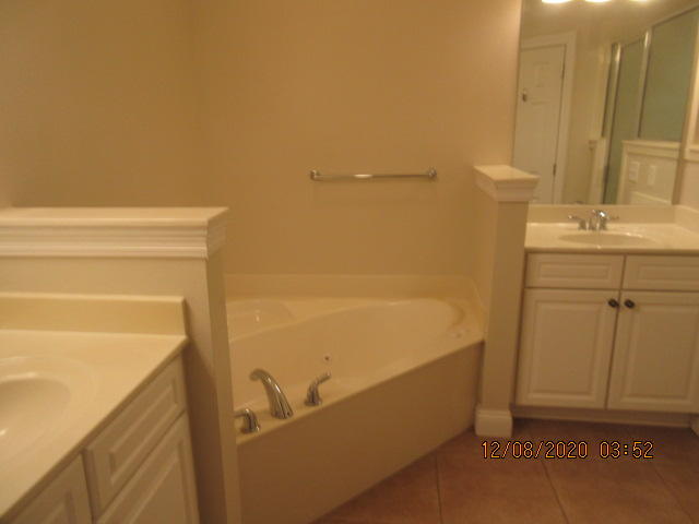 CROSS CREEK - Residential