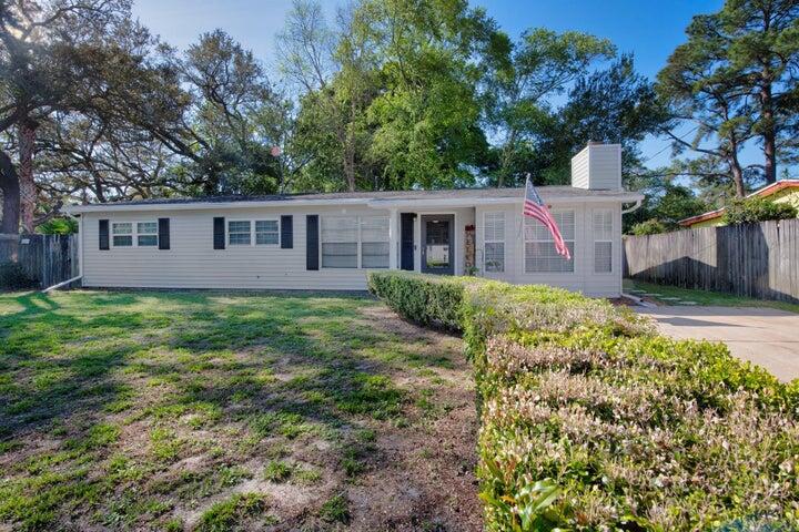 You don't want to miss this beautiful updated property, located in the Ocean City area of Fort Walton Beach. This 3 bedroom, 1 bath home features an open dining room and living room area with a gorgeous kitchen, a large Florida room of the back of the home with a large yard. The roof was replaced in April 2023. The gas water heater and HVAC system with gas heat were both replaced in 2022.