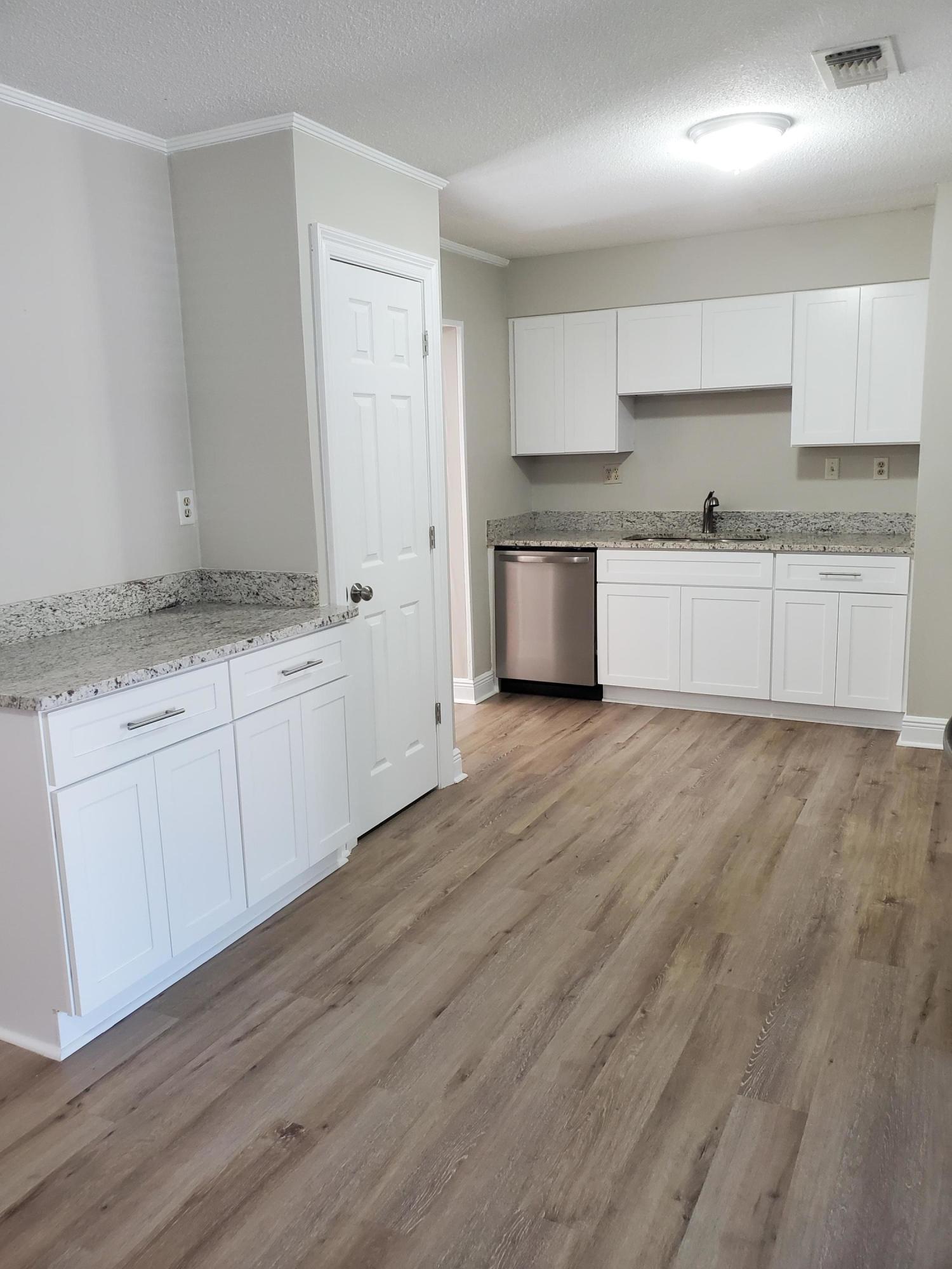 OAKLAND ADDN - Residential Lease