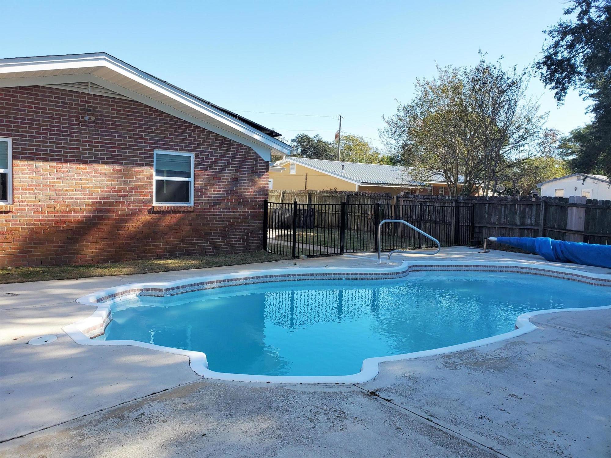 OAKLAND ADDN - Residential Lease