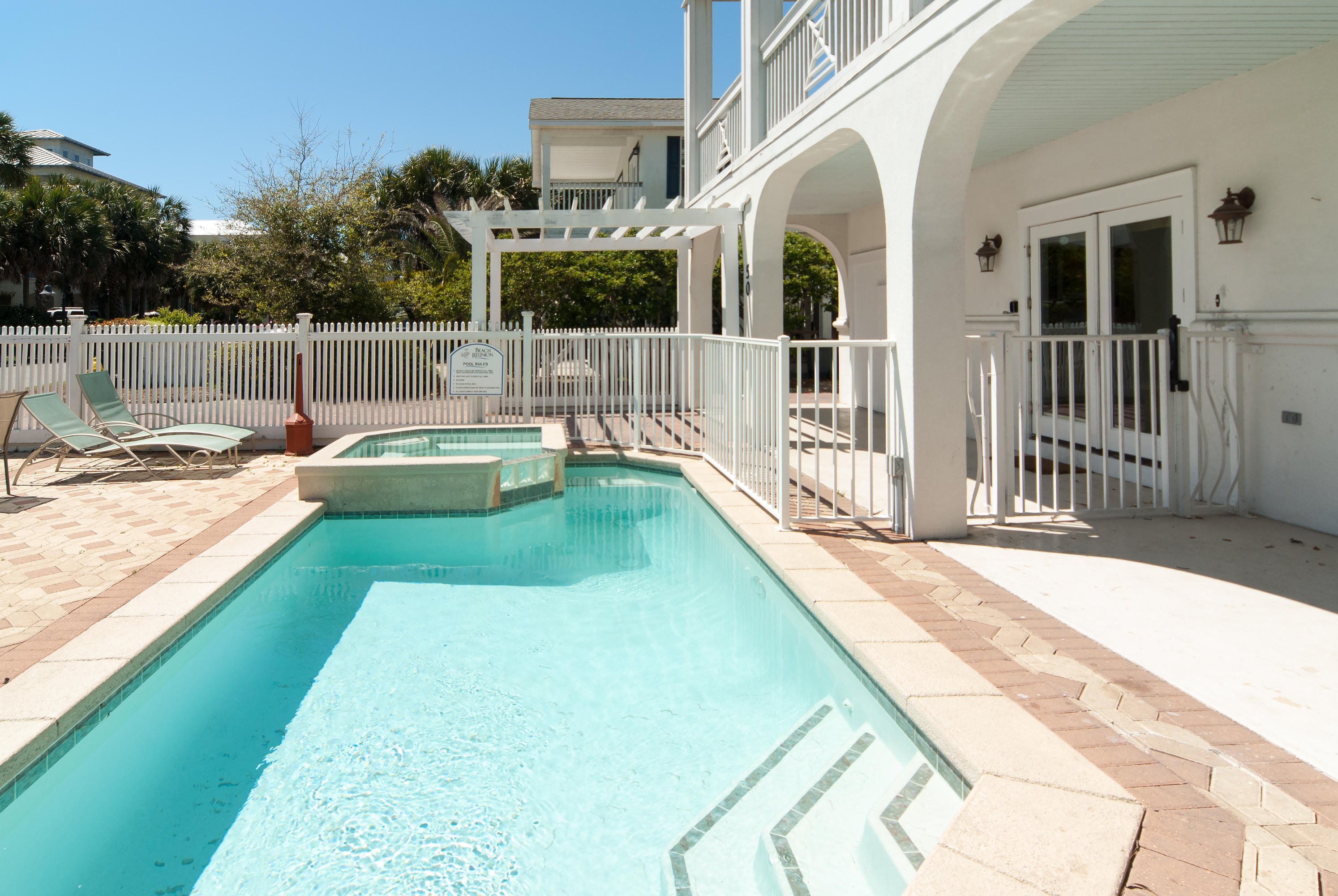 FRANGISTA BEACH - Residential
