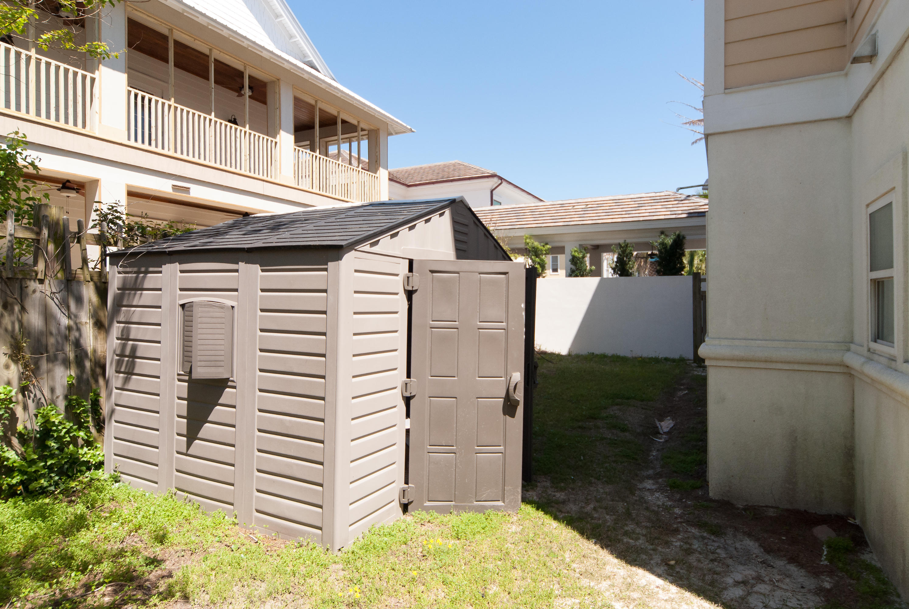 FRANGISTA BEACH - Residential