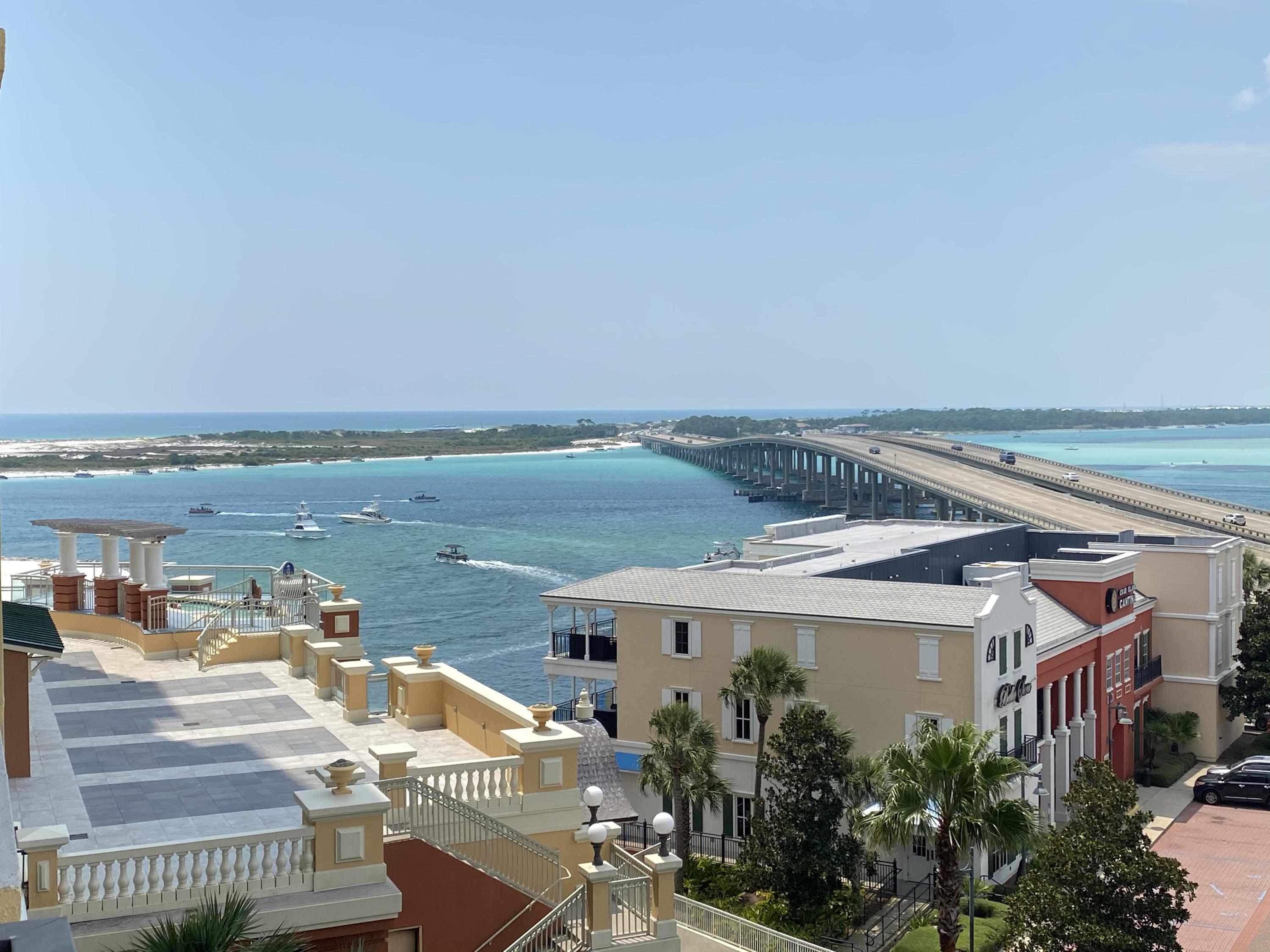 EMERALD GRANDE - Residential