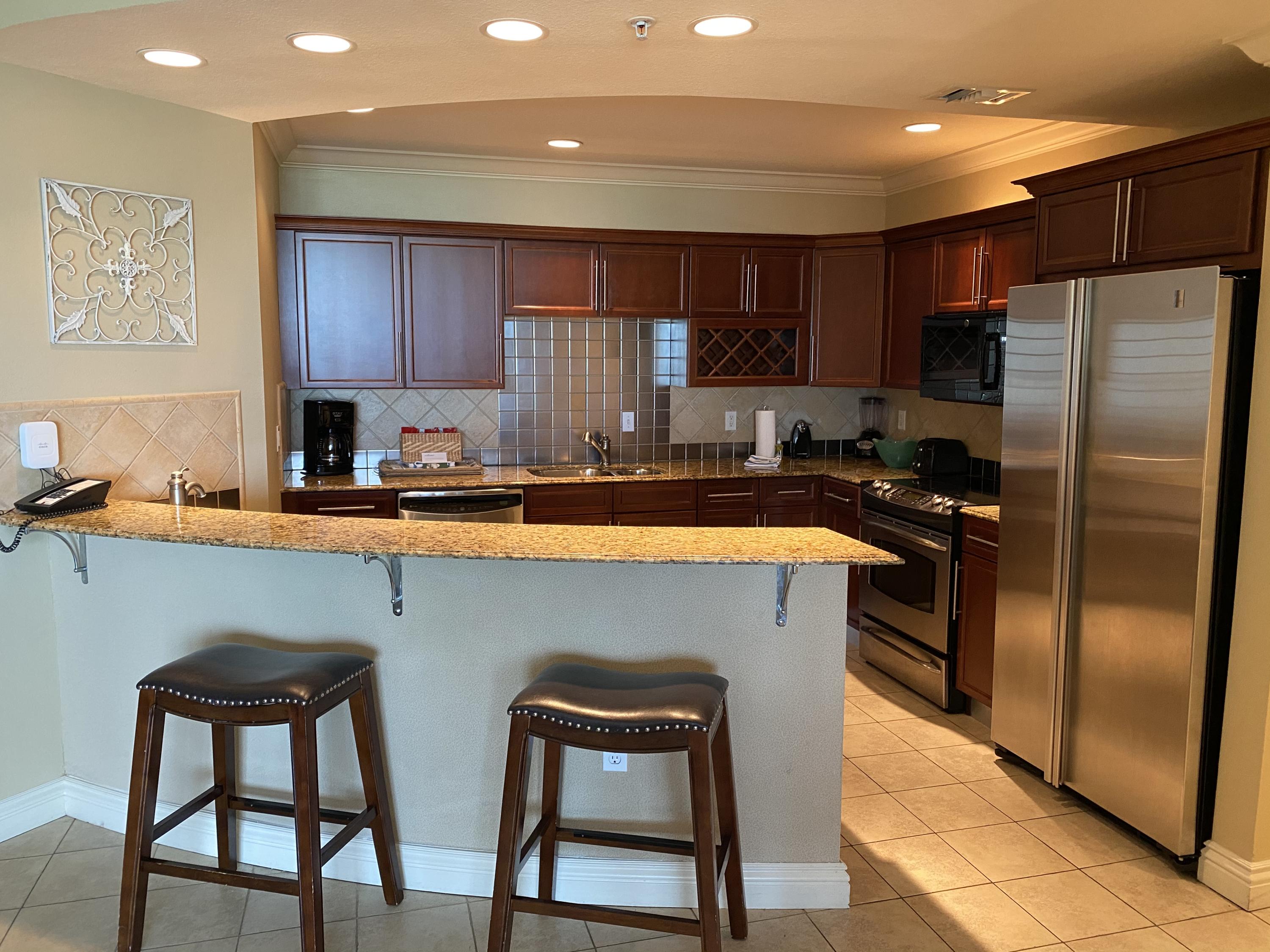 EMERALD GRANDE - Residential