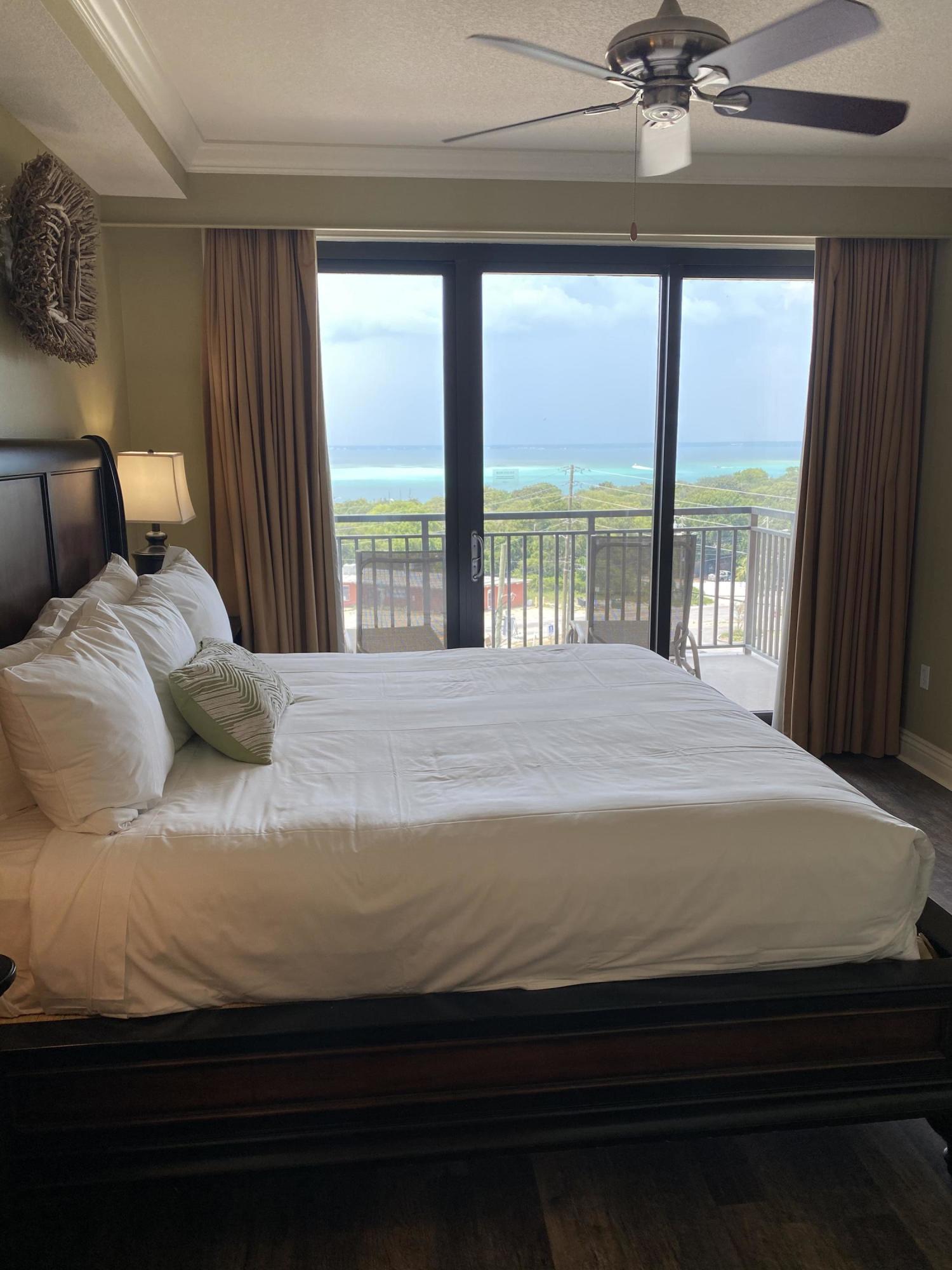 EMERALD GRANDE - Residential