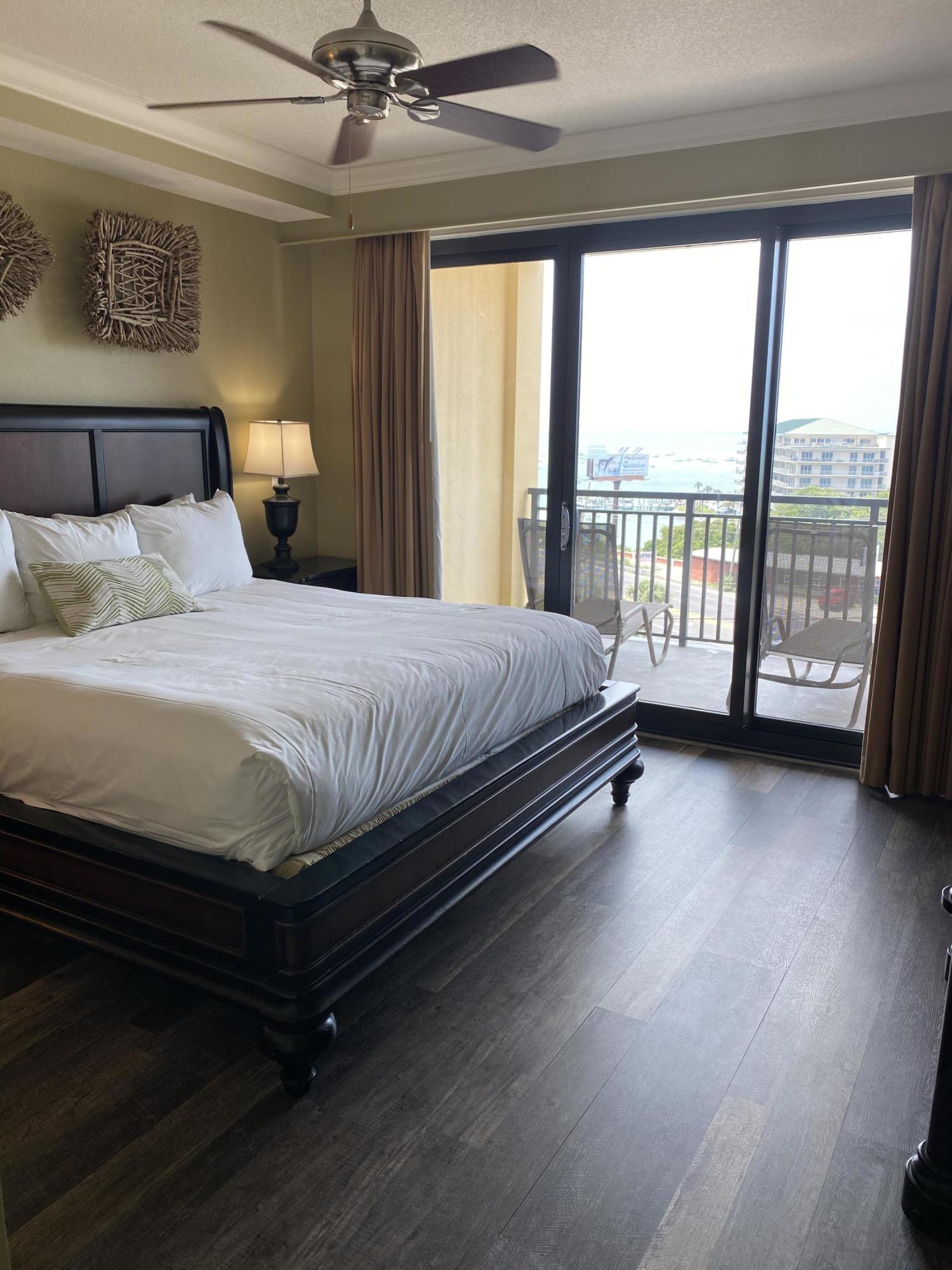 EMERALD GRANDE - Residential