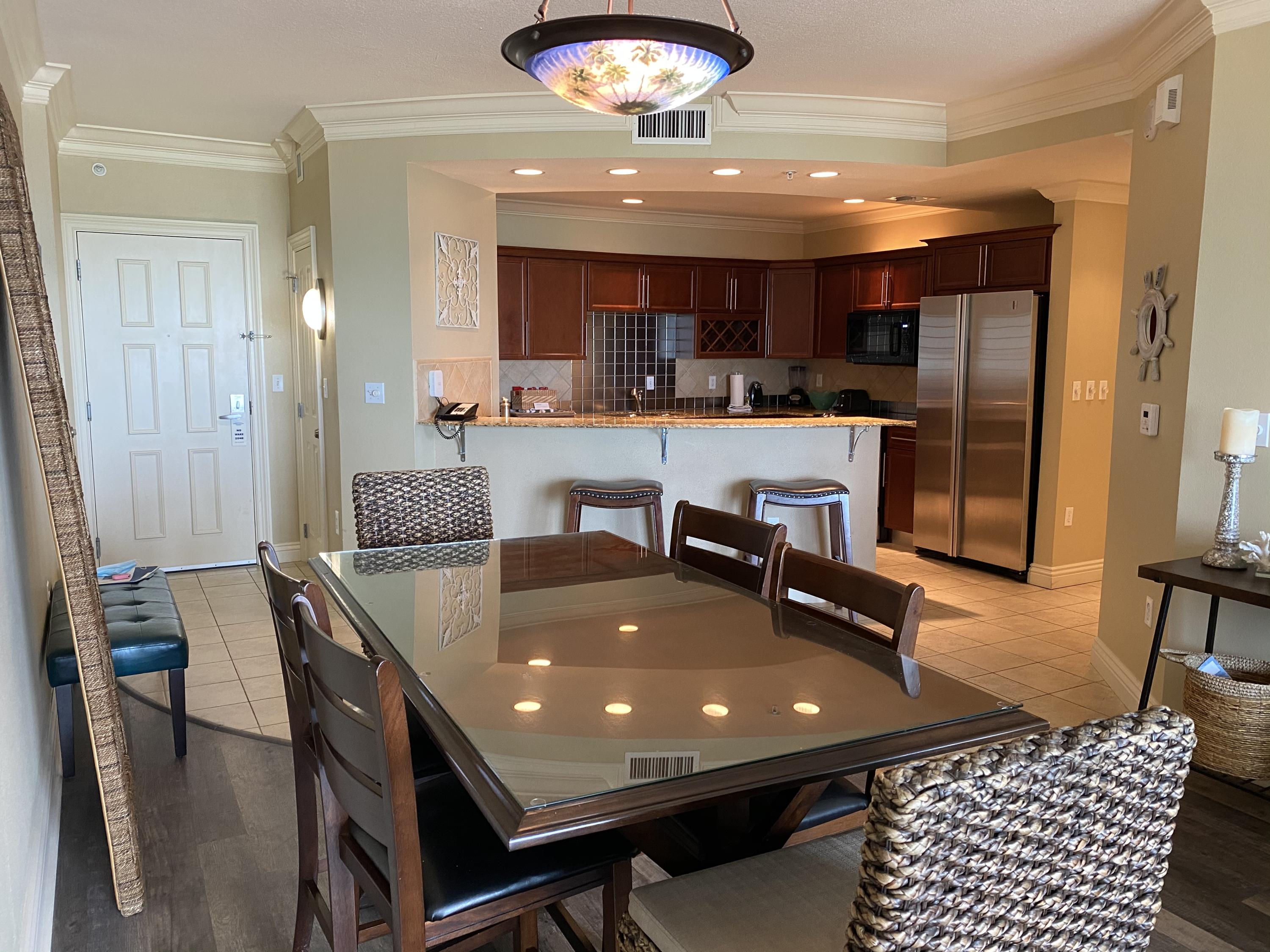 EMERALD GRANDE - Residential