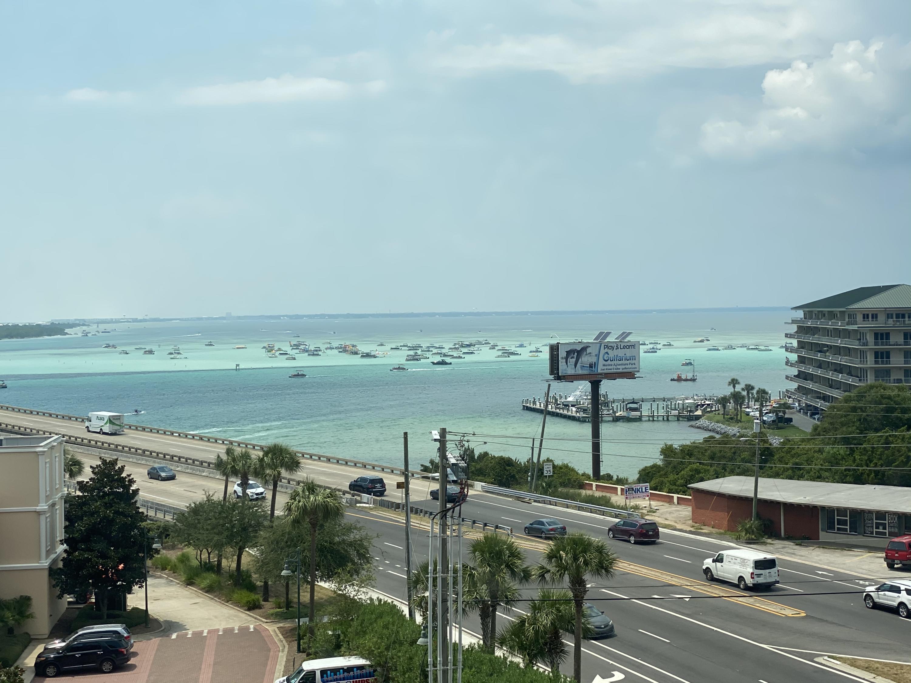 EMERALD GRANDE - Residential