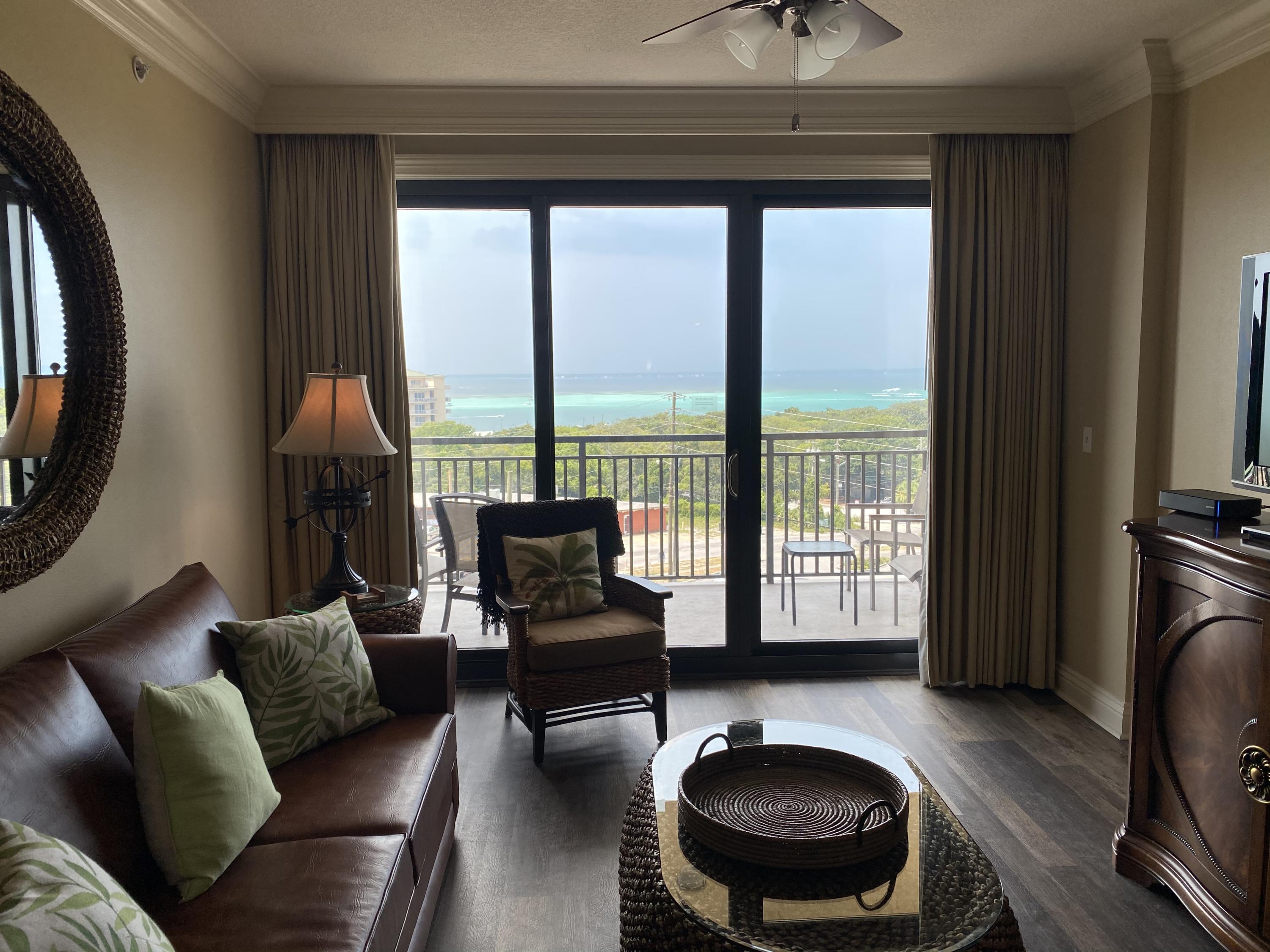 EMERALD GRANDE - Residential