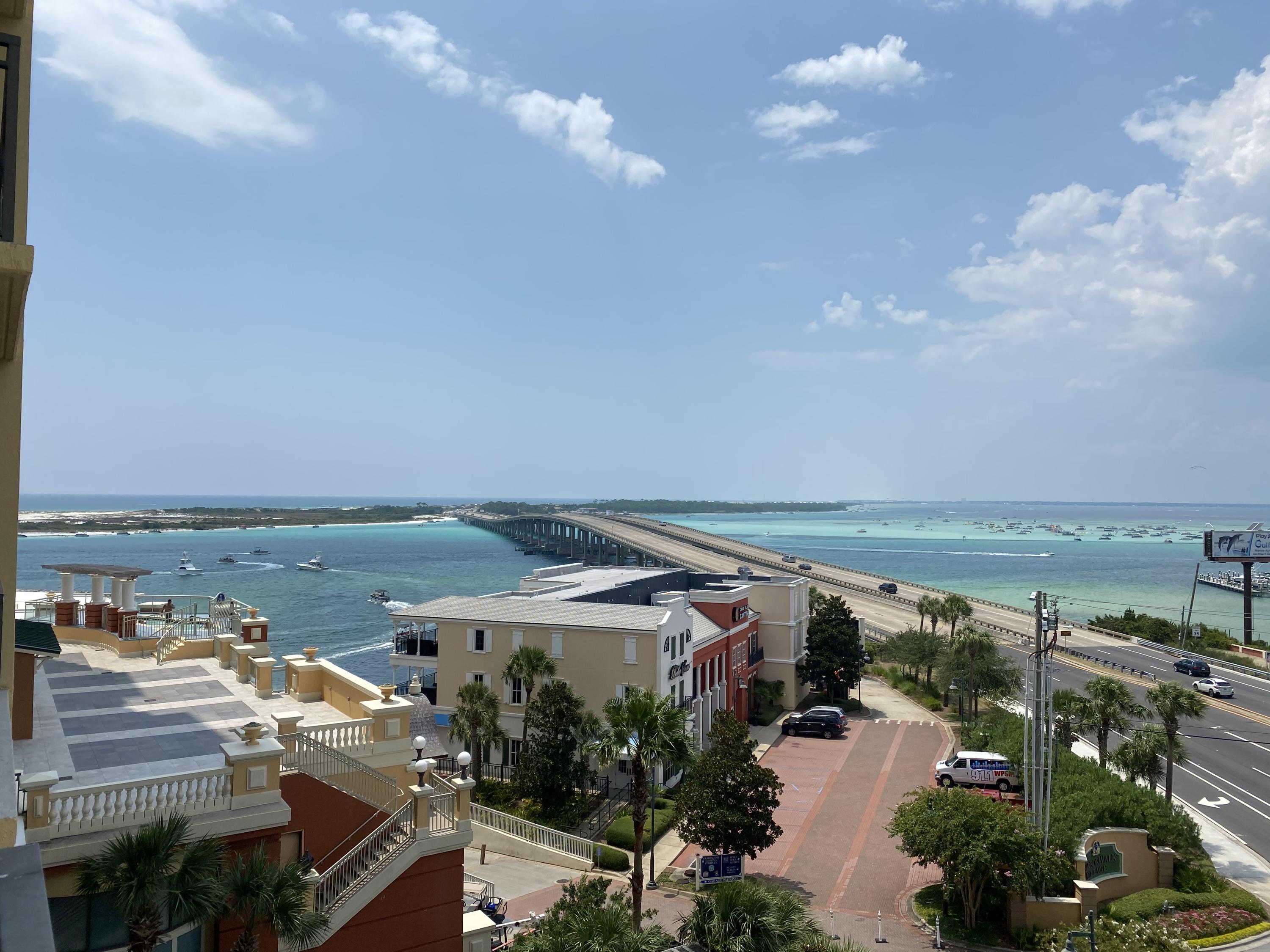 EMERALD GRANDE - Residential