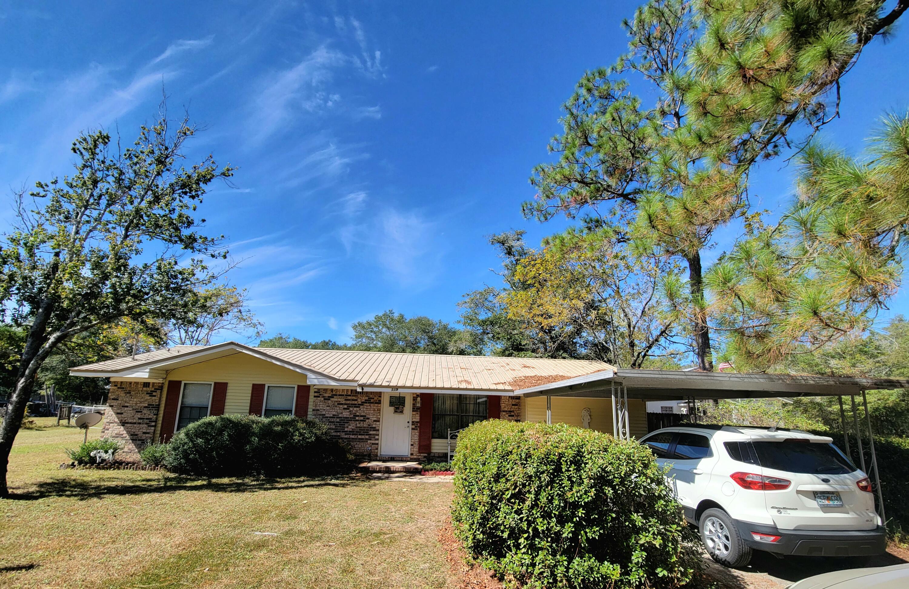 Brick home in the heart of the town.  Home has appx. 1399 heated sq. ft. with a total of 1663 including the carport.  Home has been well kept, needs some updating. Paneled walls, 3 bedrooms and 1 baths, with new metal roof installed in 2017.  Large  fenced backyard for kids and pets.  Lake Stanley public park within 1/2 mile where you can enjoy boating, skiing, and fishing.    Home should be easy to have FHA, VA or Conventional financing. Call today for an appt.