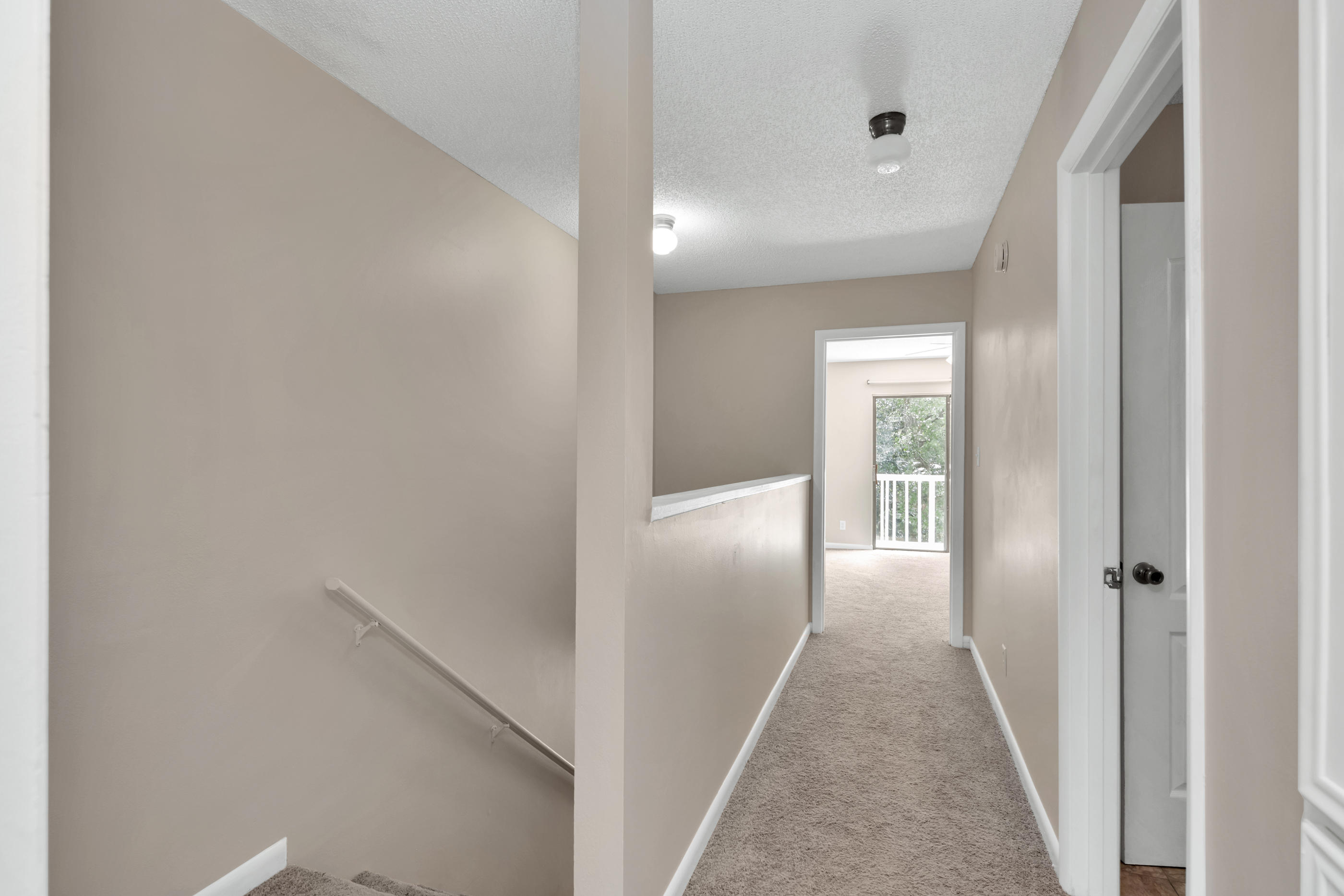 WOODHAM MANOR - Residential