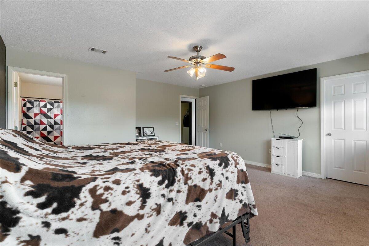 STILLWELL ESTATES - Residential