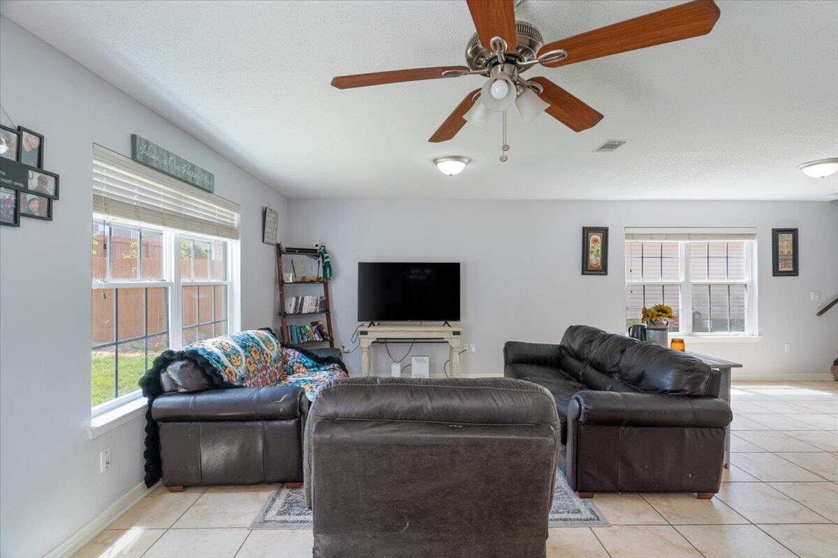 STILLWELL ESTATES - Residential