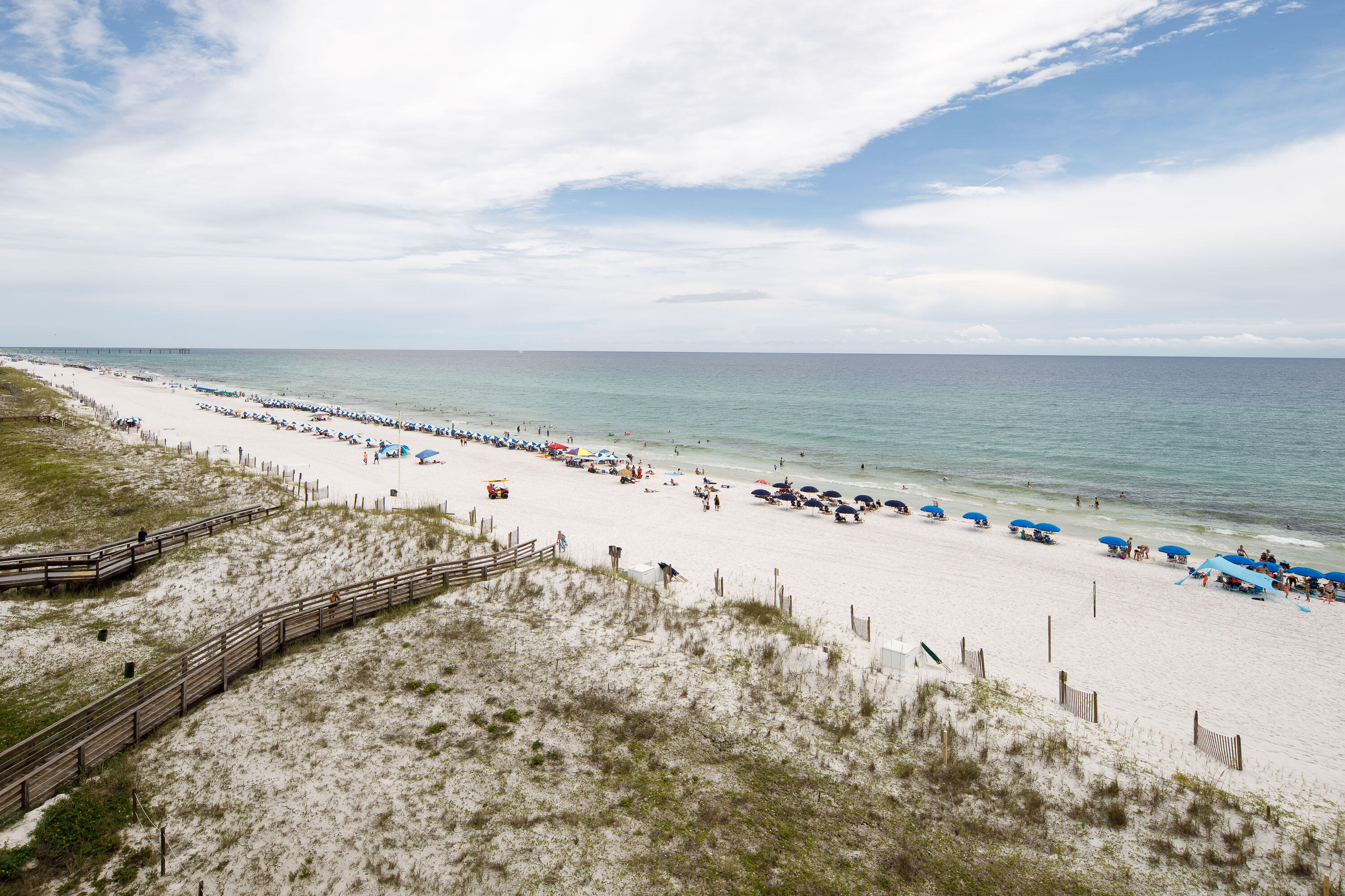 SURF DWELLER CONDO - Residential