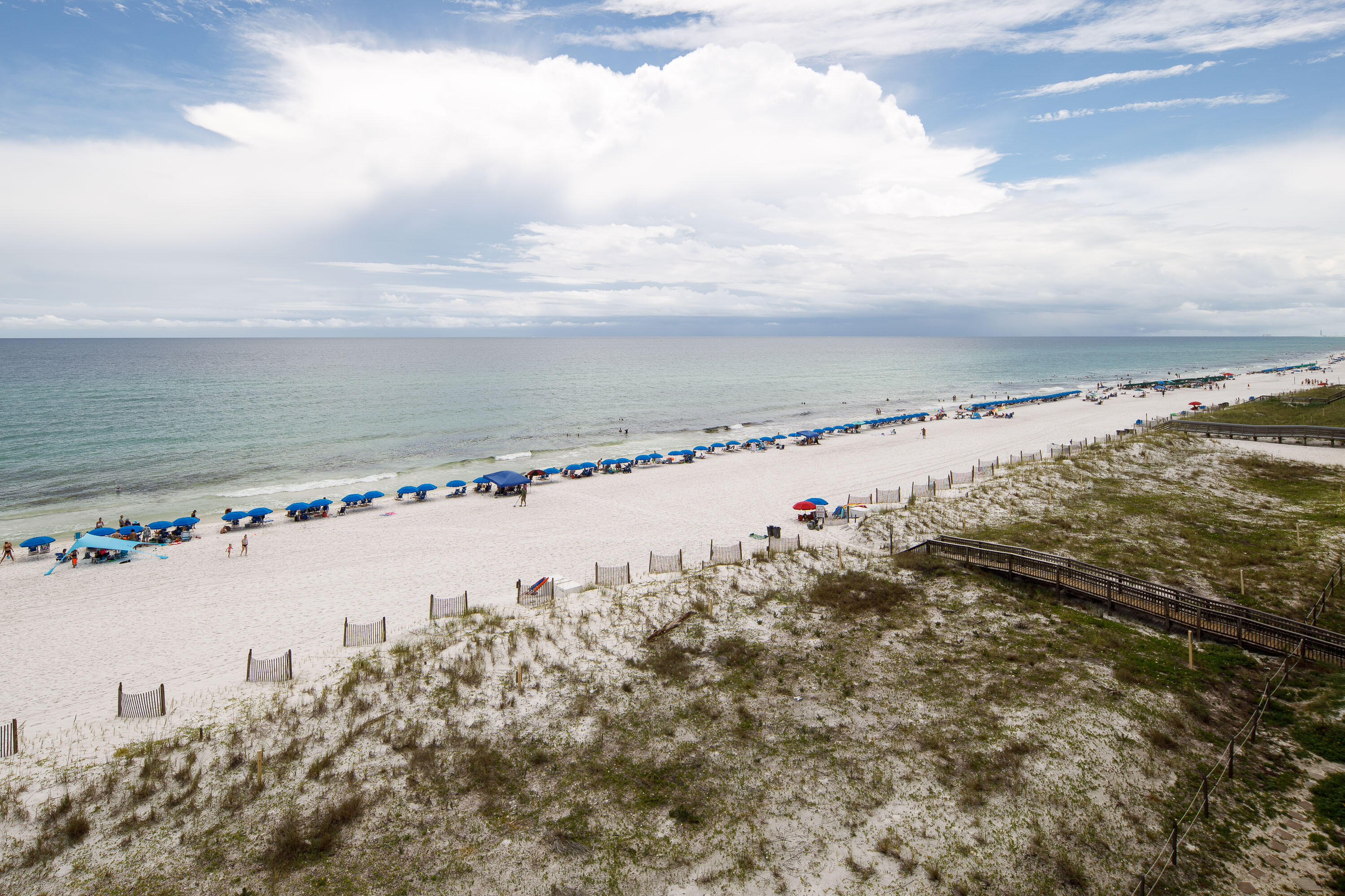 SURF DWELLER CONDO - Residential