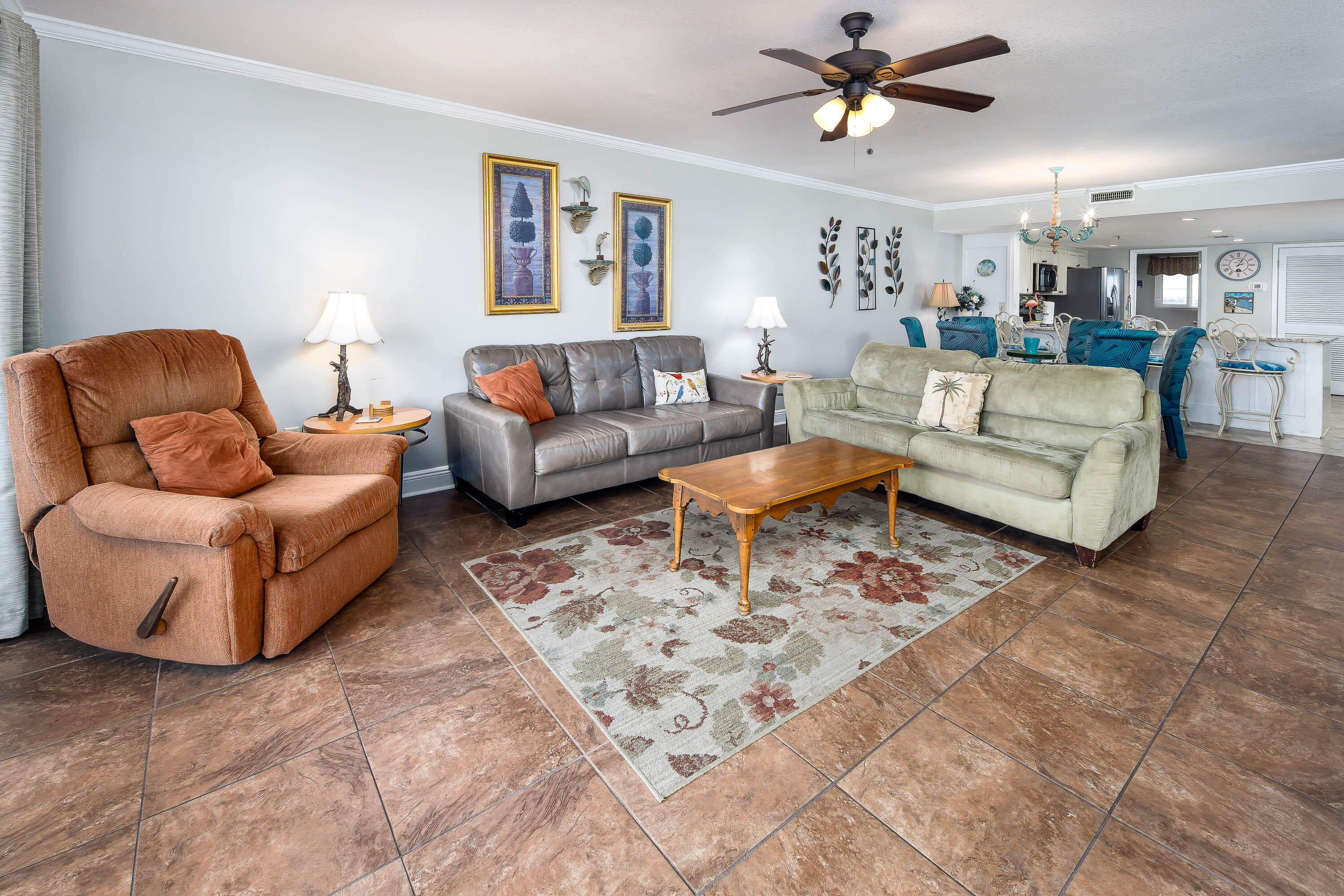 SURF DWELLER CONDO - Residential