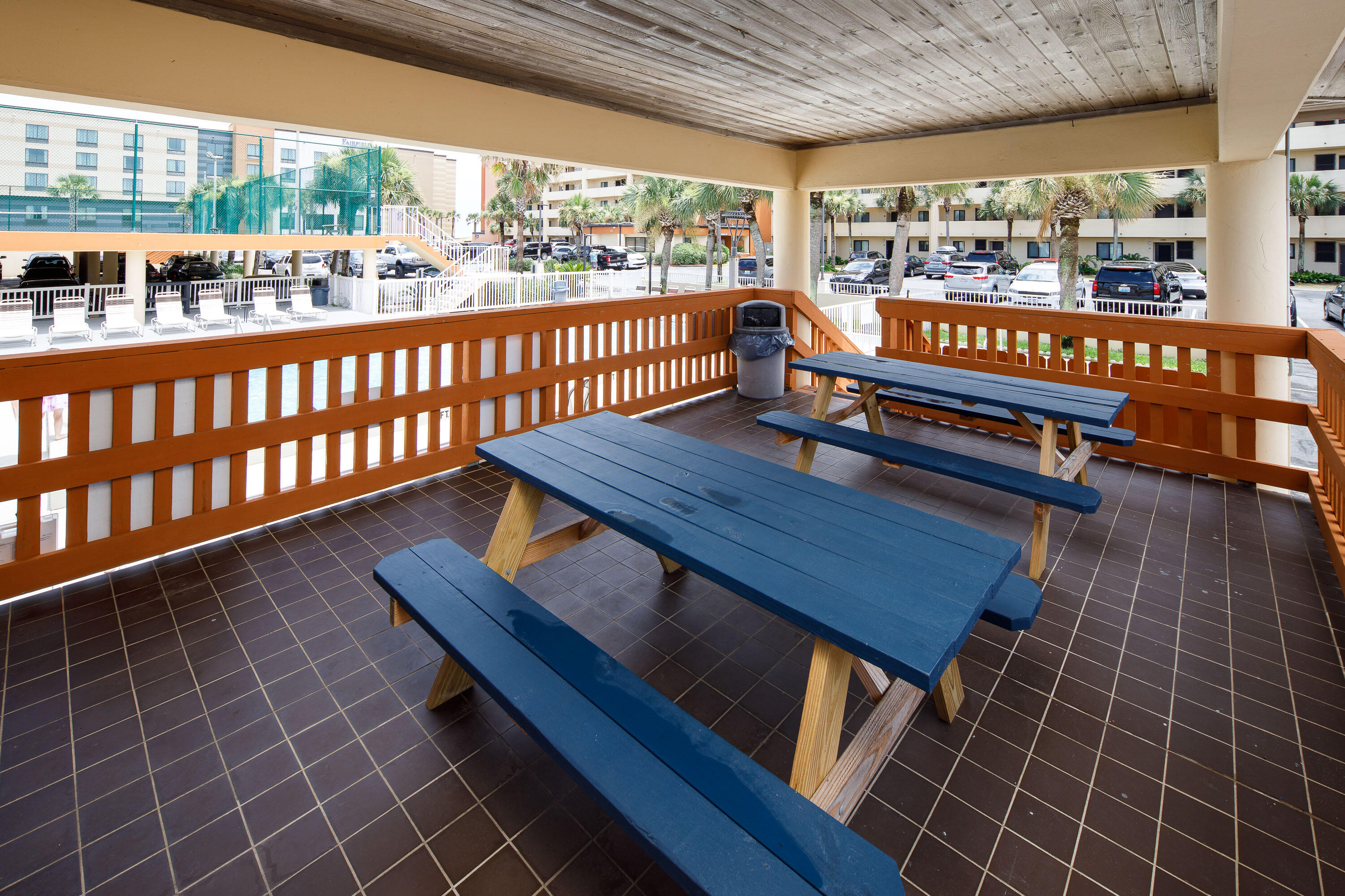 SURF DWELLER CONDO - Residential