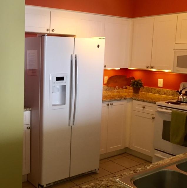 EMERALD BEACH PH 1 - Residential