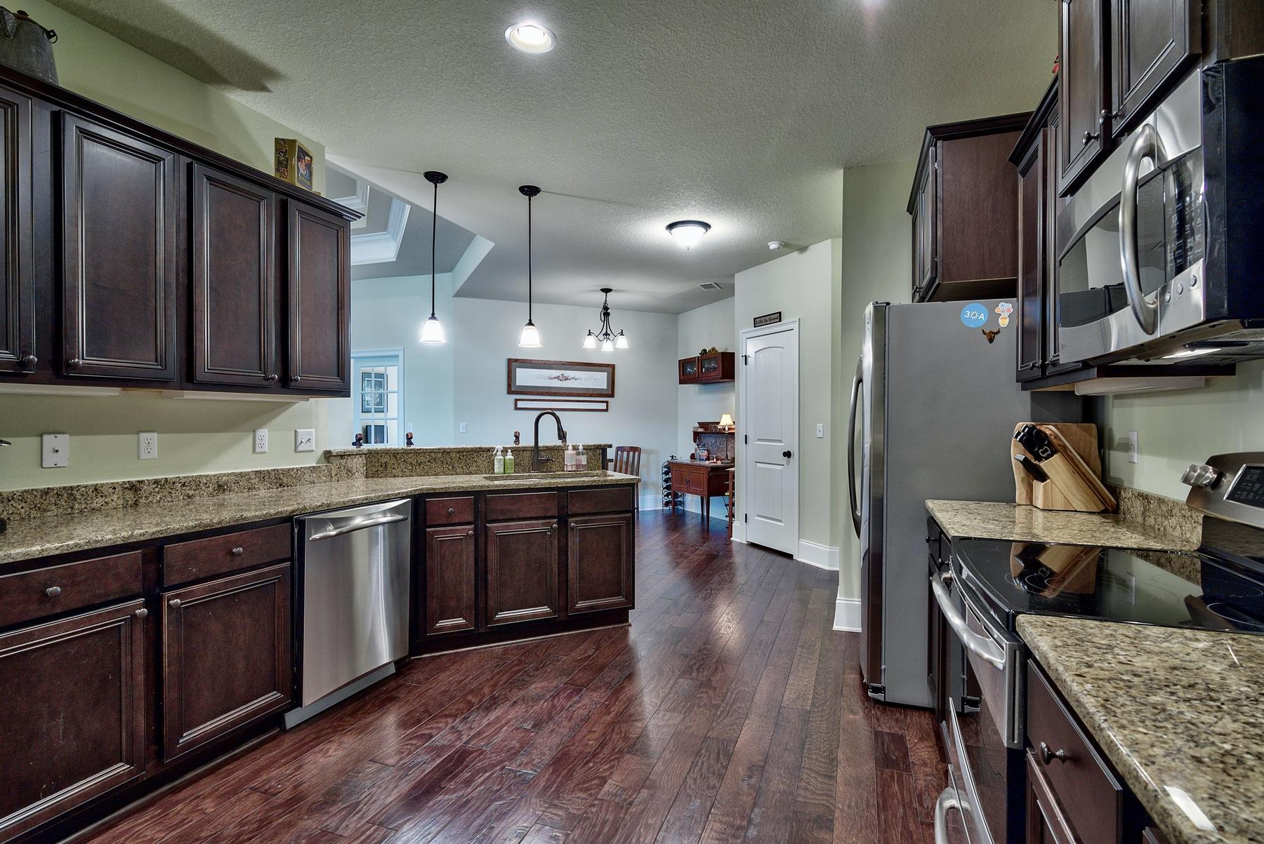 CYPRESS BREEZE PLANTATION - Residential