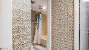 Windward Beach Resort - Residential