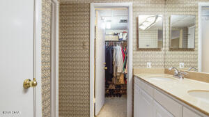 Windward Beach Resort - Residential