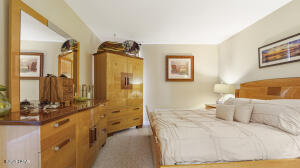Windward Beach Resort - Residential