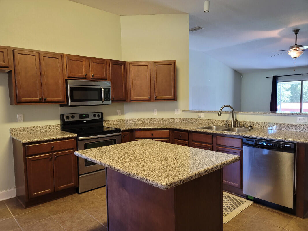 Silver Springs Estates - Residential