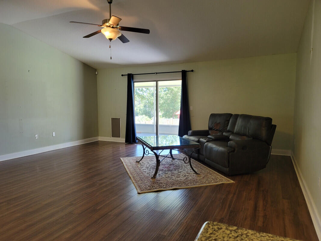 Silver Springs Estates - Residential