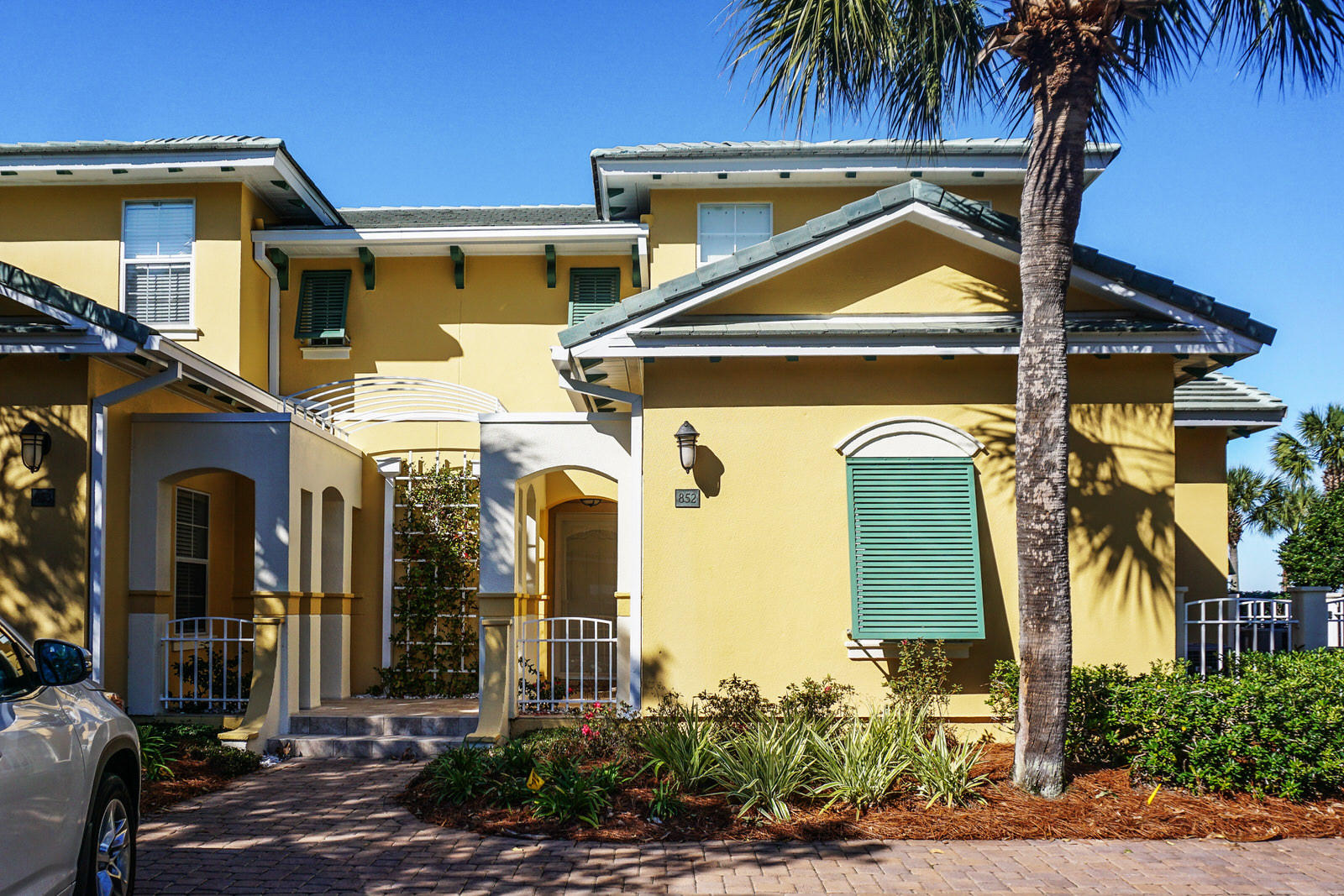 GRAND HARBOUR - Residential