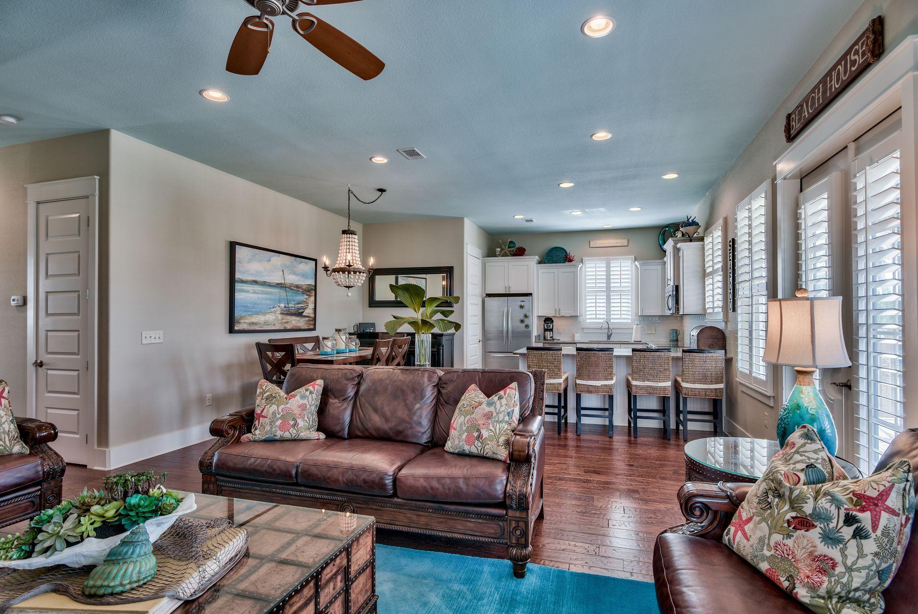 Crystal Shores - Residential